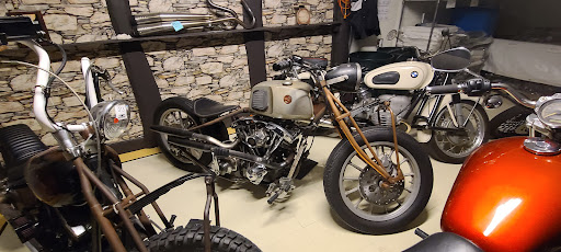 Used Motorcycle Dealer «GRAY BEARDS CYCLE BARN», reviews and photos, 4700 US-1, Mims, FL 32754, USA