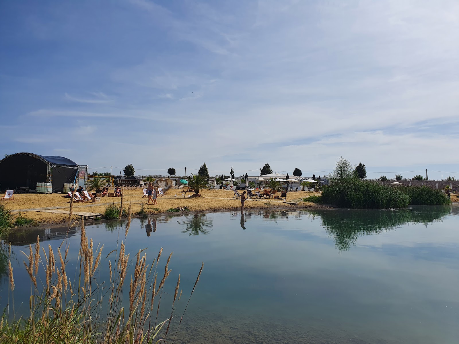 Foto de Belvedere Blue Beach con playa recta