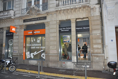 Cash Express Magasin d'occasions Multimédia, Image et Son, Téléphonie, Bijoux, Achat d'or à Marseille