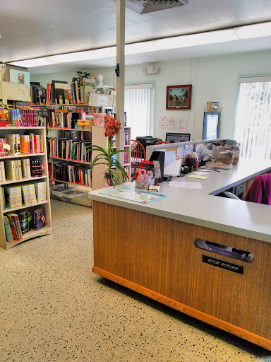 Used Book Store «Library Book Corner», reviews and photos, 1208 Kenlake Ave, Spring Hill, FL 34606, USA