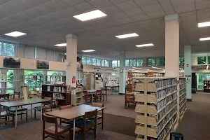 Pearl River Public Library image