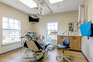 Advanced Dental Solutions | Dental Implants & Prosthodontics image
