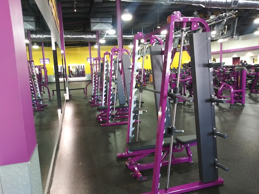 Shopping Mall «Vallejo Plaza Shopping Center», reviews and photos, 3325 Sonoma Blvd, Vallejo, CA 94590, USA