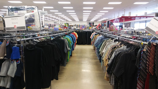 Thrift Store «The Salvation Army Family Store & Donation Center», reviews and photos, 717 3rd Ave SE, Cedar Rapids, IA 52401, USA