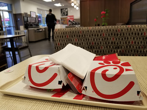 Fast Food Restaurant «Chick-fil-A», reviews and photos, 3026 196th St SW, Lynnwood, WA 98036, USA