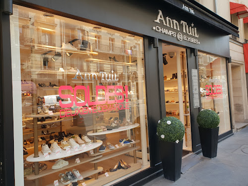 Magasin de chaussures Ann Tuil Paris