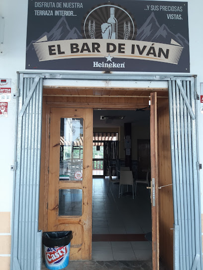 Bar de Iván - Pl. de España, bajo 1, 10340 Castañar de Ibor, Cáceres, Spain