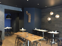 Atmosphère du Restaurant Clasico Argentino Ternes à Paris - n°11