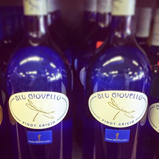 Liquor Store «Lynbrook Wine & Liquor», reviews and photos, 325 Sunrise Hwy, Lynbrook, NY 11563, USA