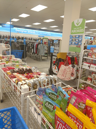 Clothing Store «Ross Dress for Less», reviews and photos, 835 Cortez Rd W, Bradenton, FL 34207, USA