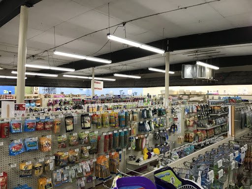 Pet Store «Teske Pet & Garden», reviews and photos, 2423 16th St, Moline, IL 61265, USA