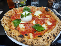 Mozzarella du Scugnizzo Pizzeria à Paris - n°20