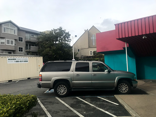 Thrift Store «Out of the Closet Oakland», reviews and photos, 238 E 18th St, Oakland, CA 94606, USA