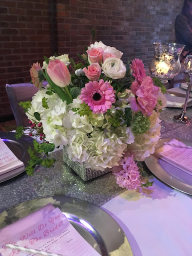 Florist «Heavenly Flowers Too LCC», reviews and photos, 222 Broadway, Amityville, NY 11701, USA