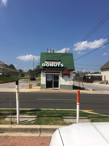 Bakery «Laurel Tavern Donuts», reviews and photos, 115 Washington Blvd, Laurel, MD 20707, USA