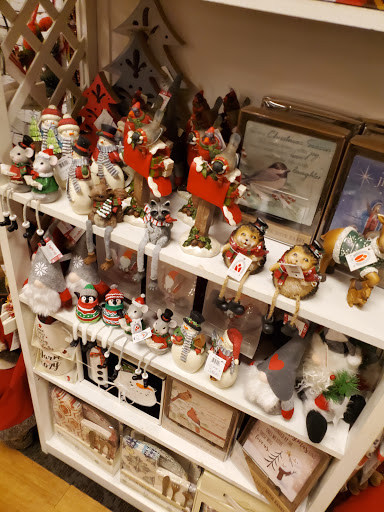 Gift Shop «Shady Maple Gift Shop», reviews and photos, 129 Toddy Dr, East Earl, PA 17519, USA