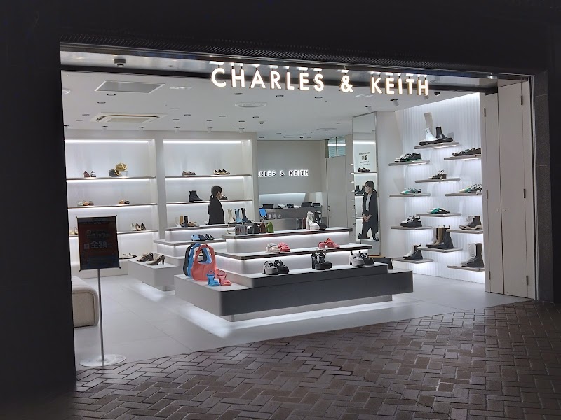 CHARLES & KEITH 天神地下街店