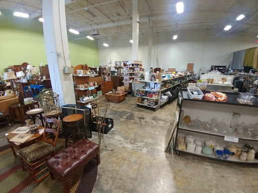 Thrift Store «Simply Thrift and Gift», reviews and photos, 6719 Q St, Sacramento, CA 95819, USA