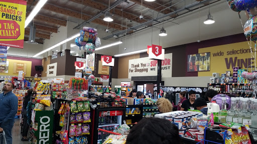 Grocery Store «Superior Grocers», reviews and photos, 4308 Slauson Ave, Maywood, CA 90270, USA