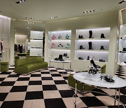 Prada Mexico City Polanco Palacio de Hierro photo