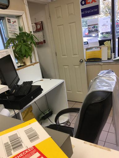 Courier Service «EXPRESS COURIER LLC», reviews and photos, 1404 Oak Tree Road #4, Iselin, NJ 08830, USA