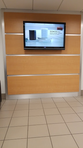 Car Dealer «Al Serra Buick GMC», reviews and photos, 6201 Saginaw Rd, Grand Blanc, MI 48439, USA