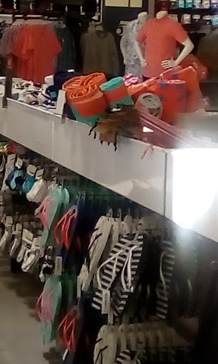 Clothing Store «Old Navy», reviews and photos, 1310 Tingle Cir E, Mobile, AL 36606, USA