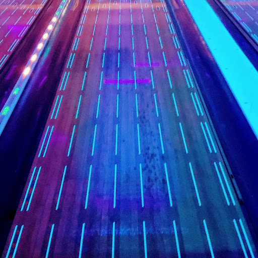 Bowling Alley «Diamond Strike Lanes & Sports Bar», reviews and photos, 2200 N Federal Hwy, Pompano Beach, FL 33062, USA