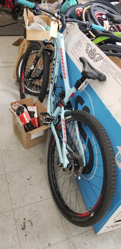 Bicycle Repair Shop «Westchester Bicycle Pro Shop», reviews and photos, 2611 Westchester Ave, Bronx, NY 10461, USA