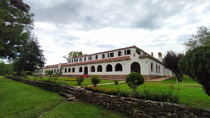 Seminario De Santa Fe. Los Algarrobos