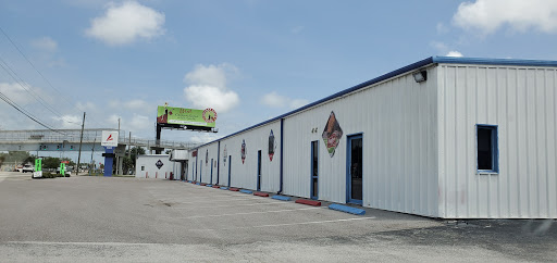 Sporting Goods Store «Allen Sports Center», reviews and photos, 6585 Seminole Blvd, Seminole, FL 33772, USA