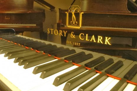 Center Stage Pianos in New Hartford, New York