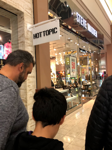 Shopping Mall «Pembroke Lakes Mall», reviews and photos, 11401 Pines Blvd, Pembroke Pines, FL 33026, USA