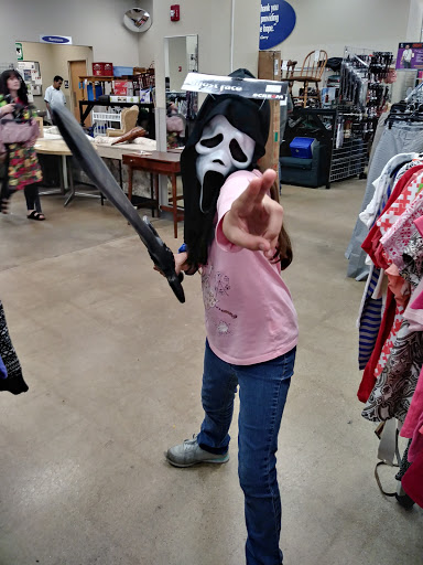Thrift Store «Goodwill Store & Donation Center», reviews and photos, 675 W North Ave, Elmhurst, IL 60126, USA