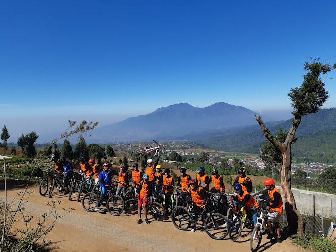 Batu Cycling • Operator Wisata Bersepeda dan Persewaan Sepeda Kota Batu Malang