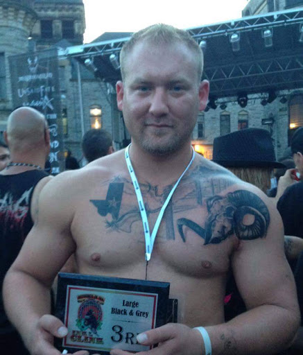 Tattoo Shop «Flesh To Fantasy Tattoo Emporium», reviews and photos, 721 S Main St, Bellefontaine, OH 43311, USA