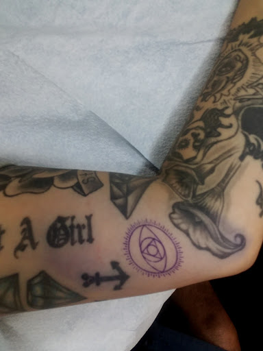 Tattoo Shop «HUMBLE BEGINNINGS TATTOO», reviews and photos, 1411 W San Carlos St, San Jose, CA 95126, USA