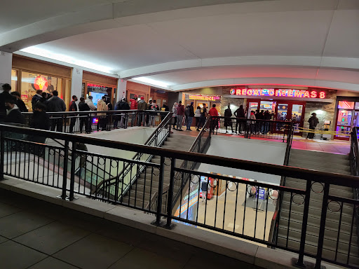 Shopping Mall «The Shops at Atlas Park», reviews and photos, 8000 Cooper Ave, Glendale, NY 11385, USA