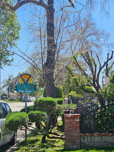 West Covina Library image
