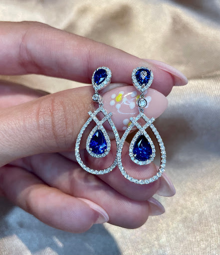 Jewelry Store «Dennis Jewelry», reviews and photos, 14701 San Pedro Ave, San Antonio, TX 78232, USA