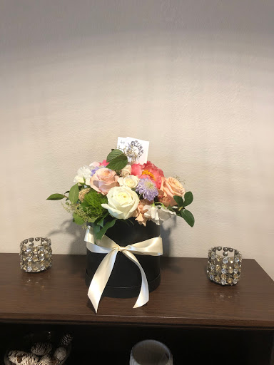 Flower Designer «Bramble and Bee», reviews and photos, 311 Commerce St, Tomball, TX 77375, USA