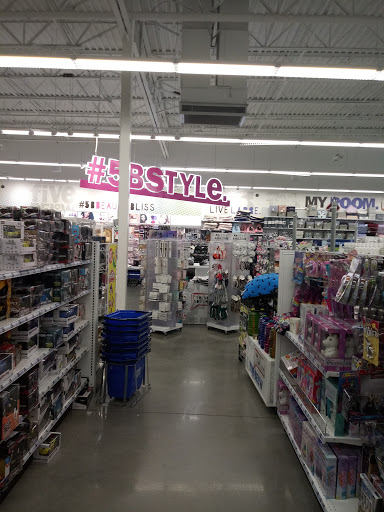 Variety Store «Five Below», reviews and photos, 6600 Spring Stuebner Rd Suite 156, Spring, TX 77389, USA