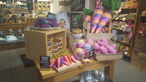 Cosmetics Store «Lush», reviews and photos, 1001 Aliceanna St, Baltimore, MD 21202, USA