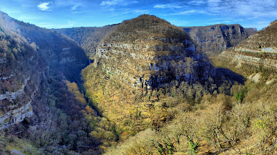Gorges de Nouailles à Mouthier-Haute-Pierre