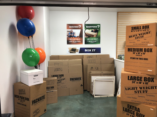 Self-Storage Facility «Corona Self Storage at Dos Lagos», reviews and photos, 21702 Temescal Canyon Rd, Corona, CA 92883, USA