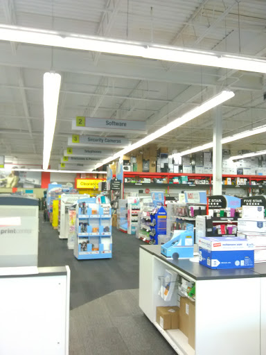 Office Supply Store «Staples», reviews and photos, 380 Sunrise Hwy, Patchogue, NY 11772, USA