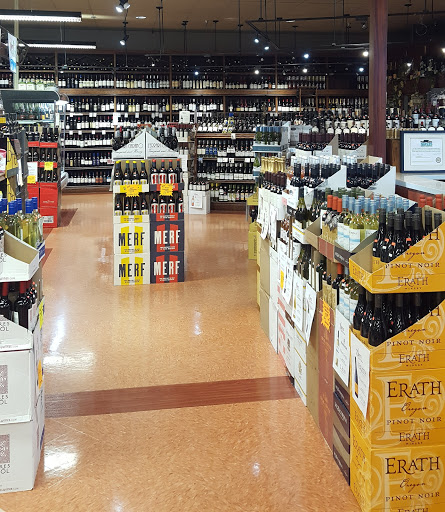 Grocery Store «Wynn’s Market», reviews and photos, 141 9th St N, Naples, FL 34102, USA