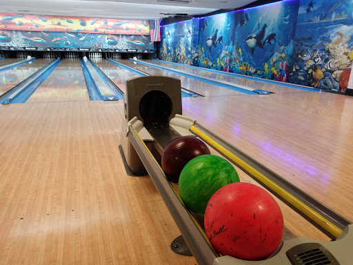 Bowling Alley «Manor Lanes Bowling and Sports Den Pub», reviews and photos, 1517 NE 26th St, Fort Lauderdale, FL 33305, USA