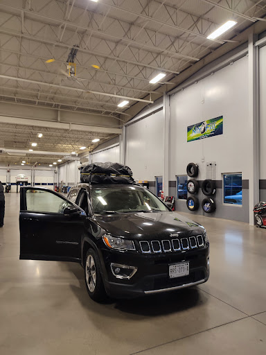 Car Dealer «Davis-Moore Chrysler Dodge Jeep Ram», reviews and photos, 7675 E Kellogg Dr, Wichita, KS 67207, USA