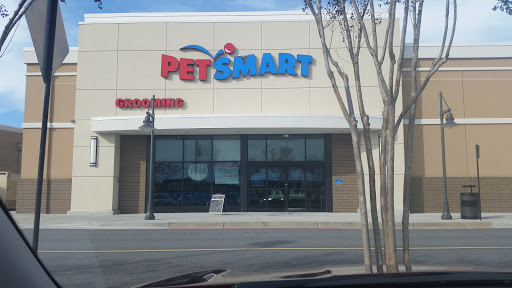 Pet Supply Store «PetSmart», reviews and photos, 5080 Riverside Dr #601, Macon, GA 31210, USA